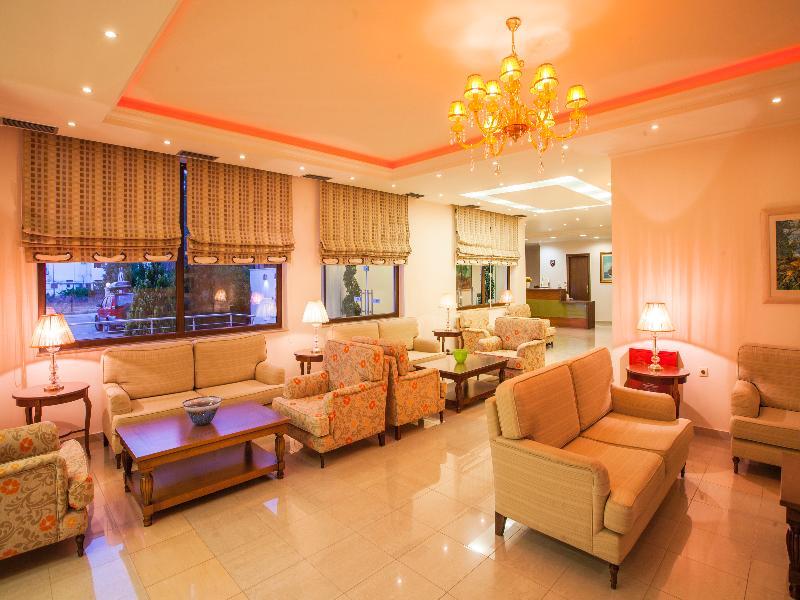 Kyniska Hotel 普利特拉 外观 照片