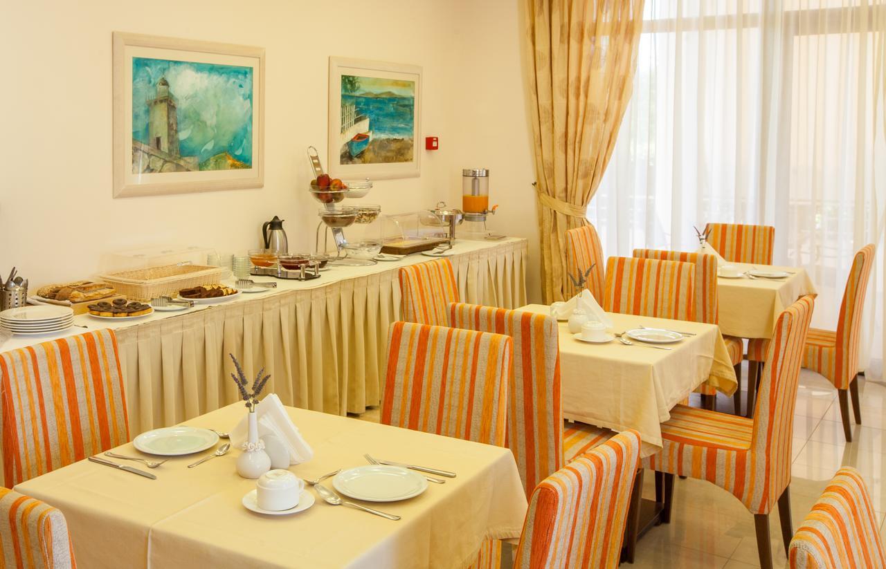 Kyniska Hotel 普利特拉 外观 照片