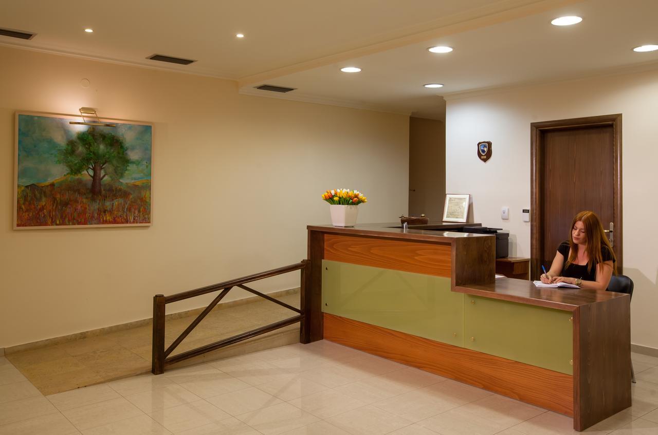 Kyniska Hotel 普利特拉 外观 照片